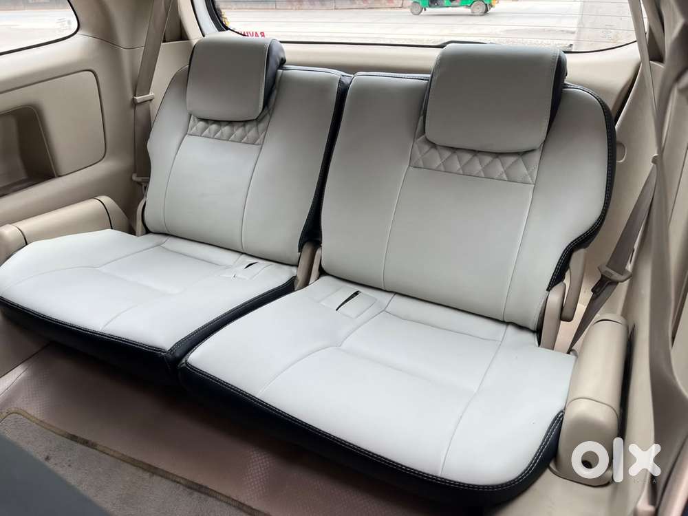 Toyota Innova 2.0 E, 2009, Petrol