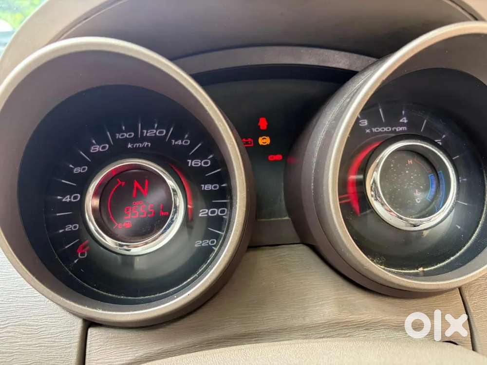 Mahindra Xuv300 Diesel Amt 2013