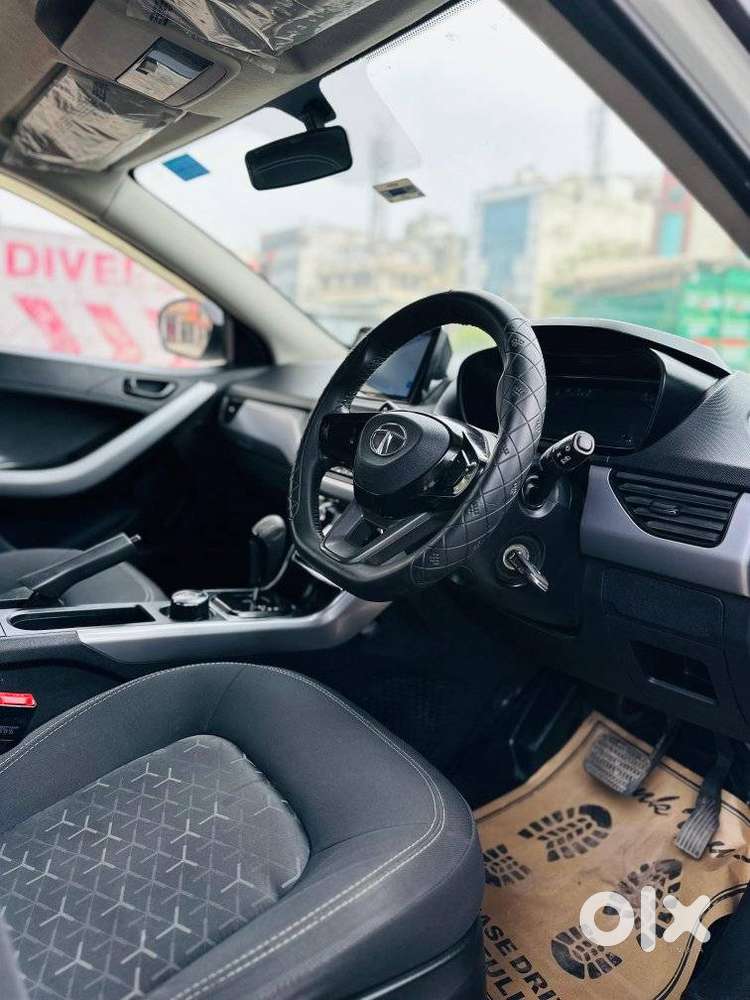 Tata Nexon 1.2 Revotron Xma Amt (s), 2022, Petrol
