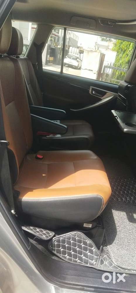 Toyota Innova Crysta 2.8z Automatic, 2019, Diesel