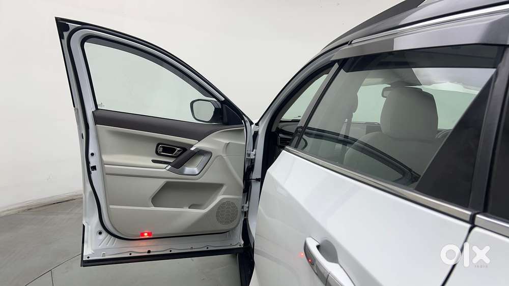 Tata Safari Accomplished X Plus 7 Str At, 2026, Petrol