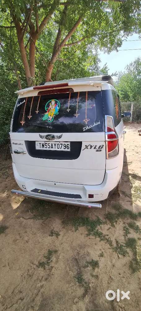 Mahindra Xylo  E4 2013 Pearl White