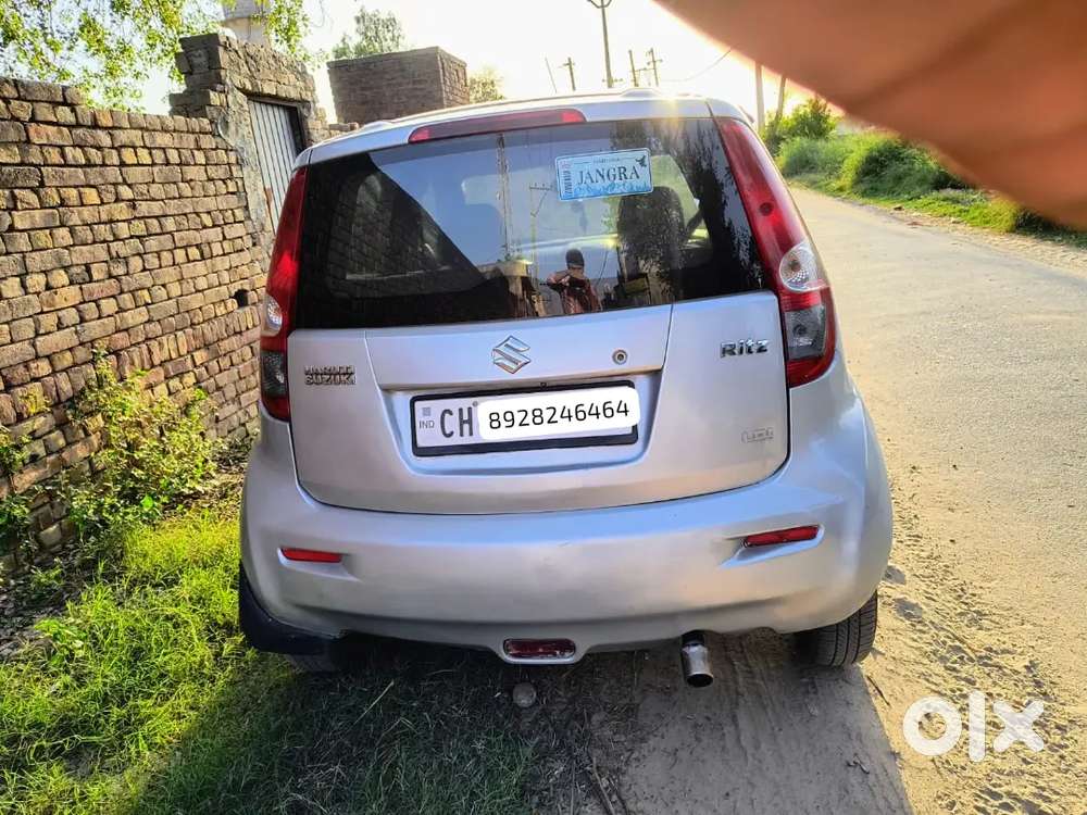 Maruti Suzuki Ritz 2011 Diesel Good Condition Bass Busted Music System