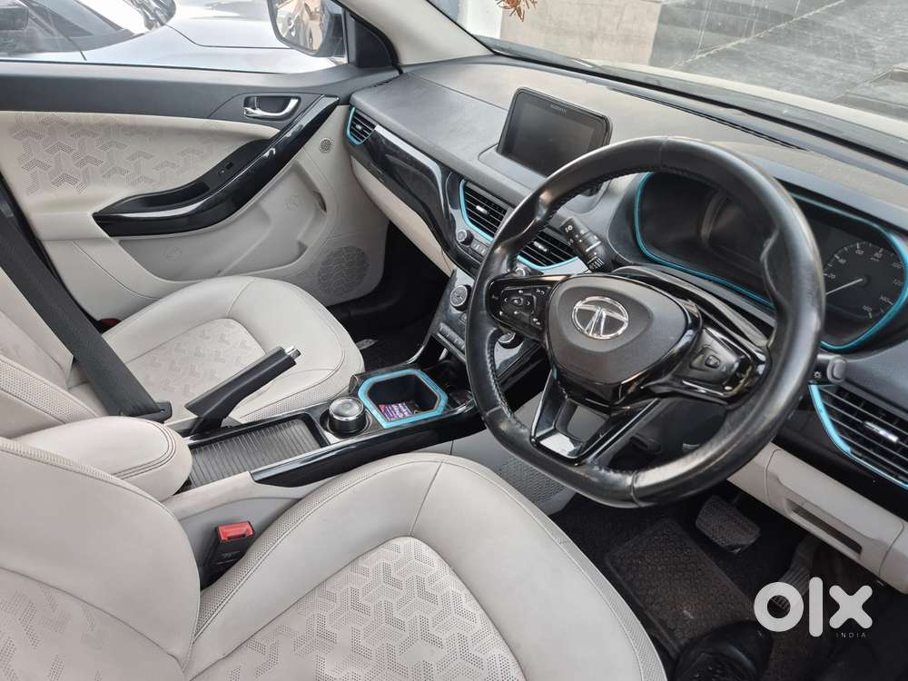 Tata Nexon Ev Max 3.3 Kw Xz Plus Lux Dark Edition, 2021, Electric