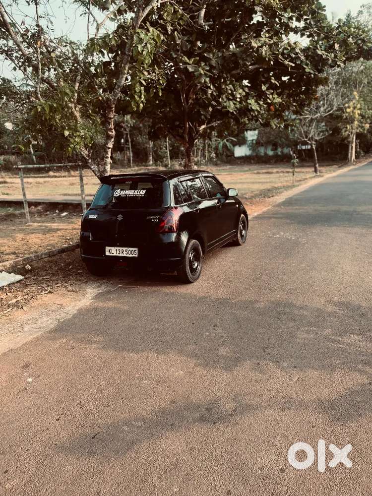 Maruti Suzuki Swift 2007 Petrol 122000 Km Driven