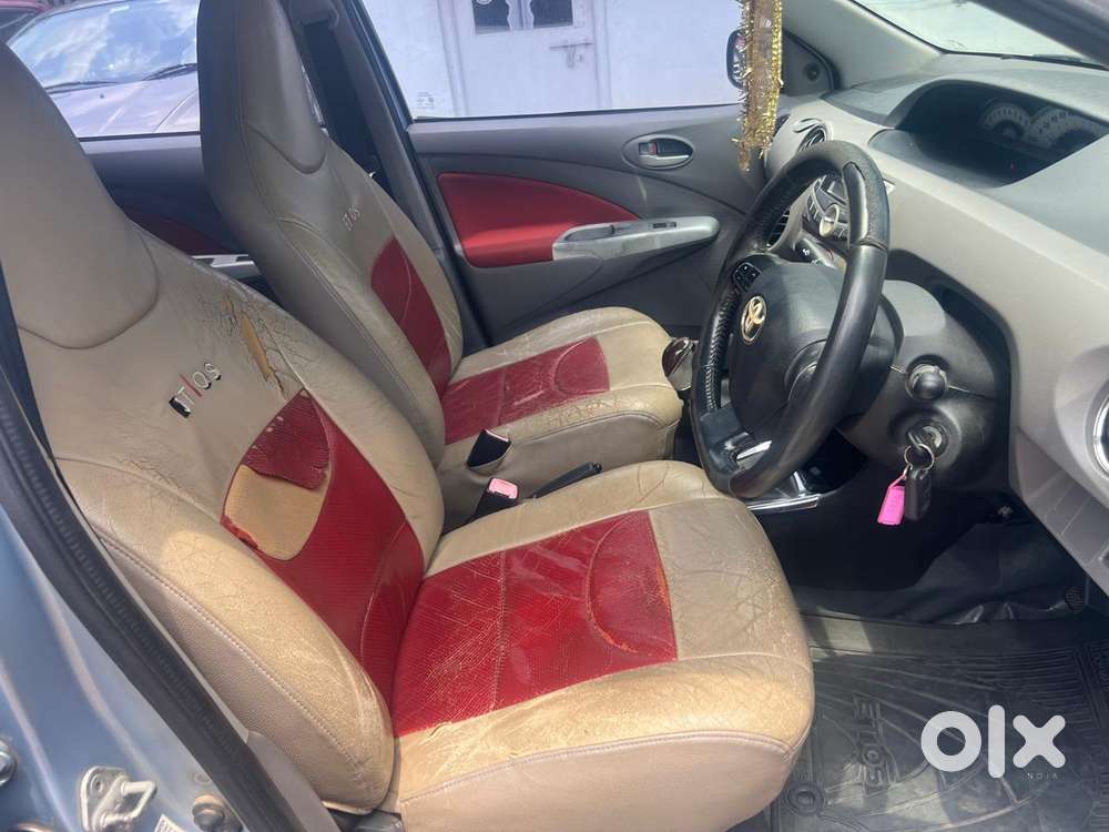 Toyota Etios 2010-2012 Vx, 2011, Petrol
