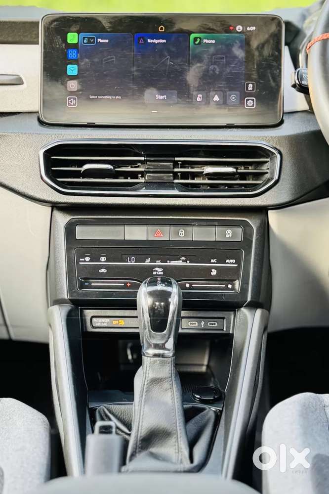Skoda Kylaq Signature Plus At, 2025, Petrol