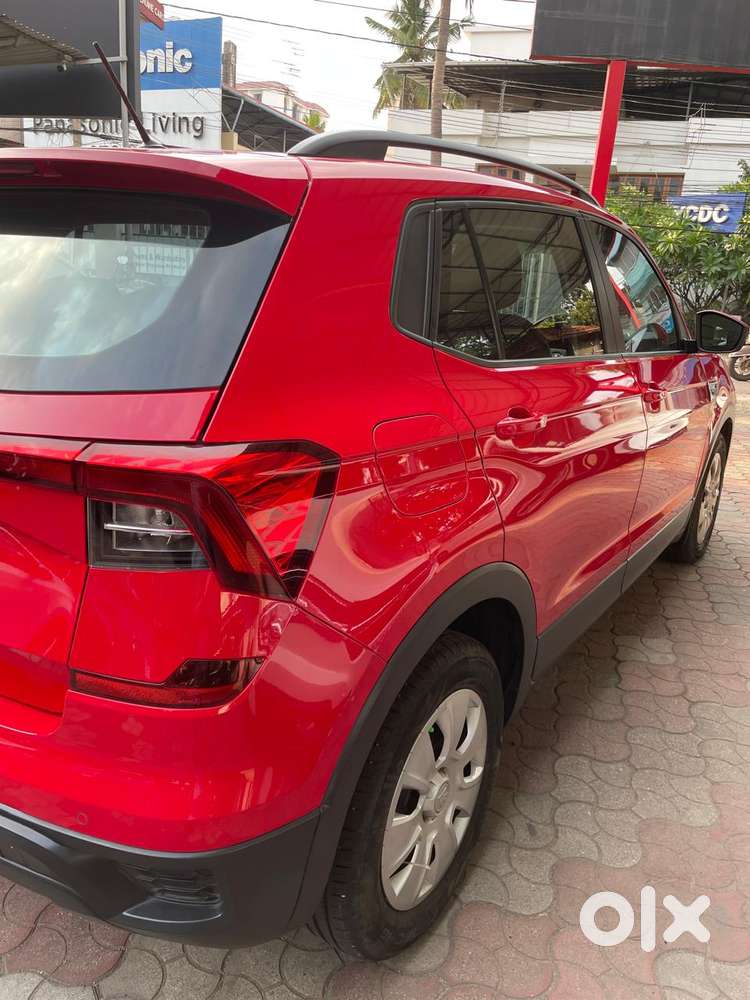 Skoda Kushaq 1.0 Tsi Active, 2022, Petrol