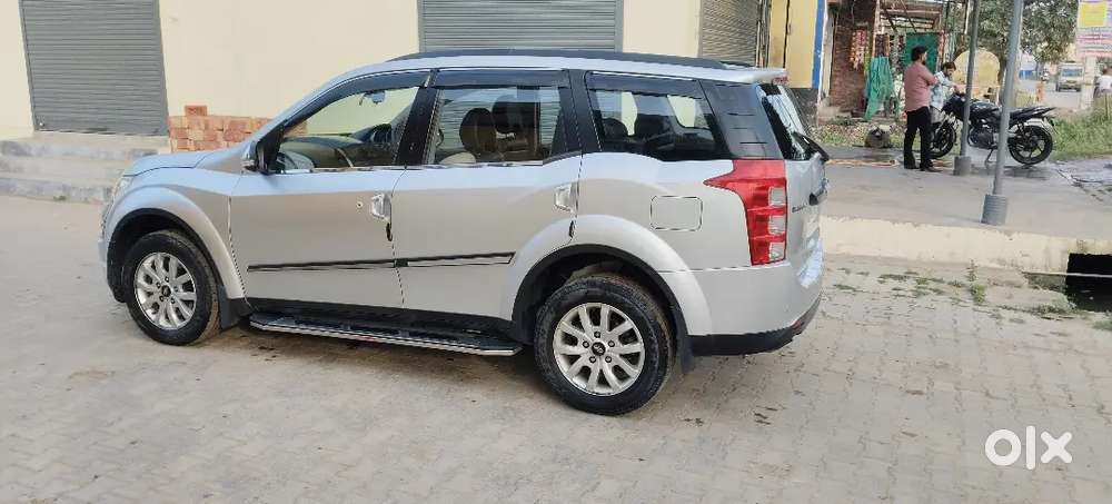 Mahindra Xuv500 2017 Diesel 108000 Km Driven