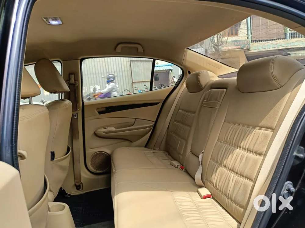 Honda City 1.5 Corporate 2013