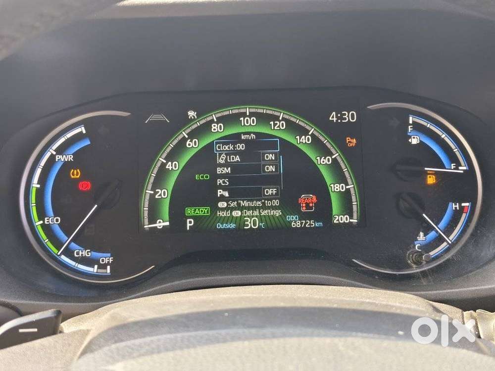 Toyota Innova Hycross 2.0 Zx Hybrid 7 Str, 2023, Petrol