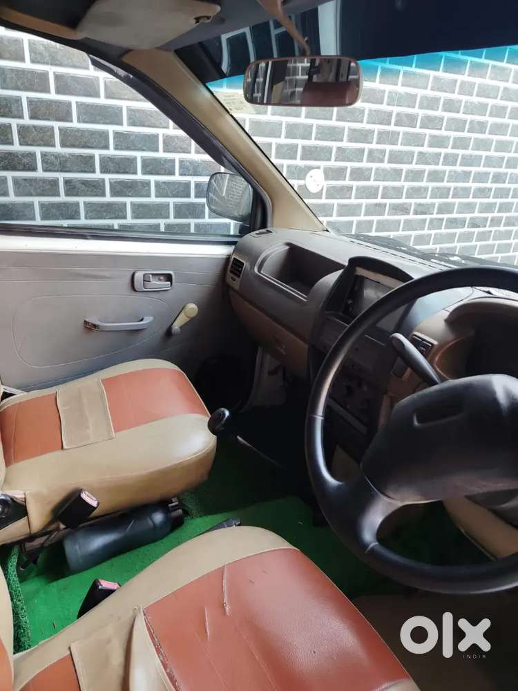 Tavera 230000