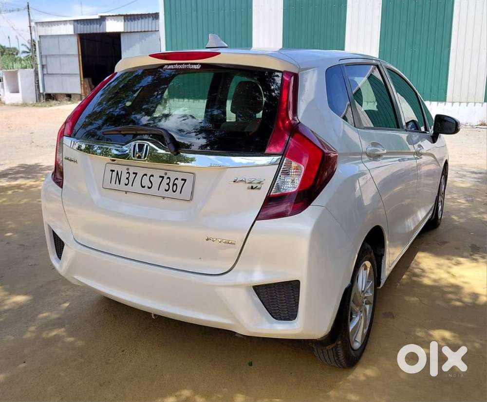 Honda Jazz V Automatic, 2017, Petrol