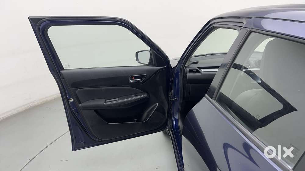 Maruti Suzuki Swift Vvt Vxi, 2022, Petrol
