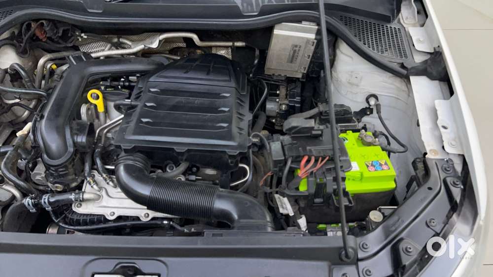 Volkswagen Vento 1.6 Highline, 2021, Petrol