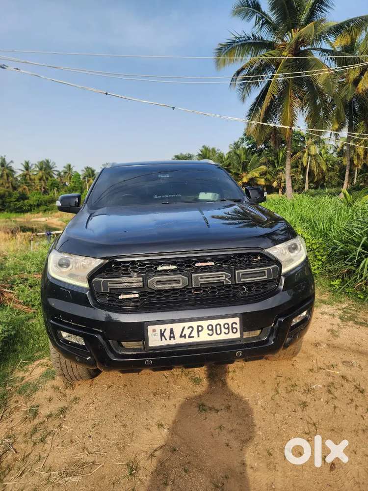 Ford Endeavour Diesel At 2016