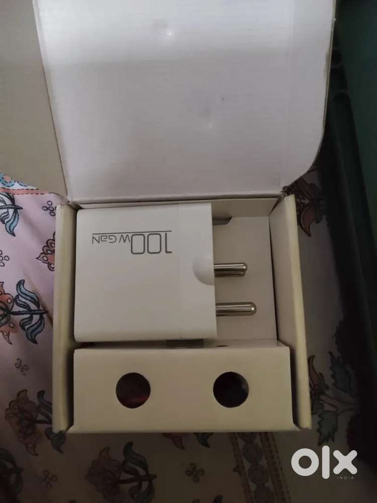 Brandnew Portronics 100 Watt charger