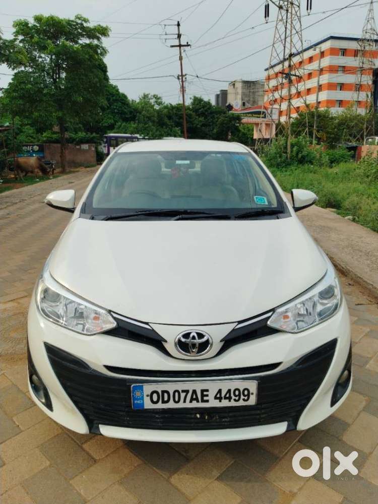 Toyota Yaris G Cvt, 2020, Petrol