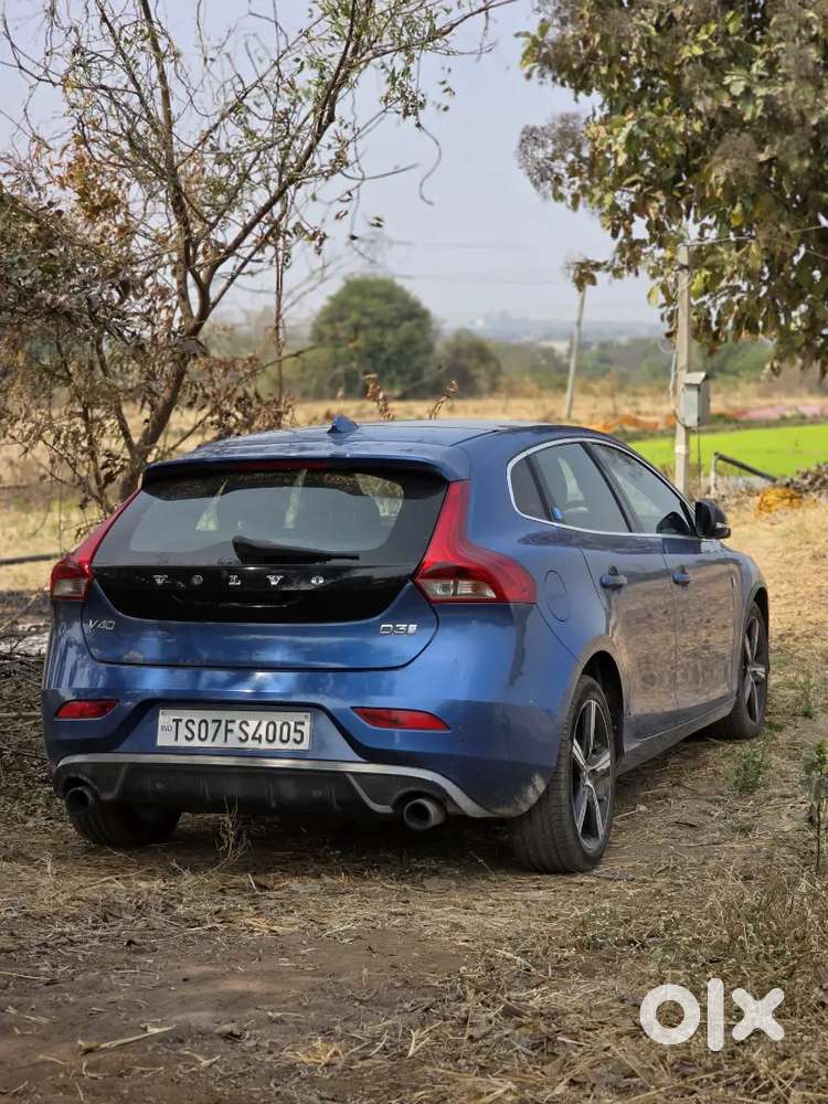 Volvo V40 Rdesign - Rarest Color - Fancy Number