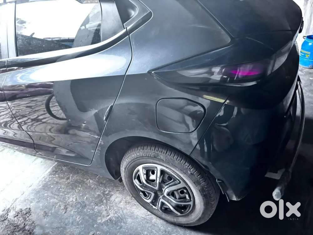 Tata Altroz Xe 2021