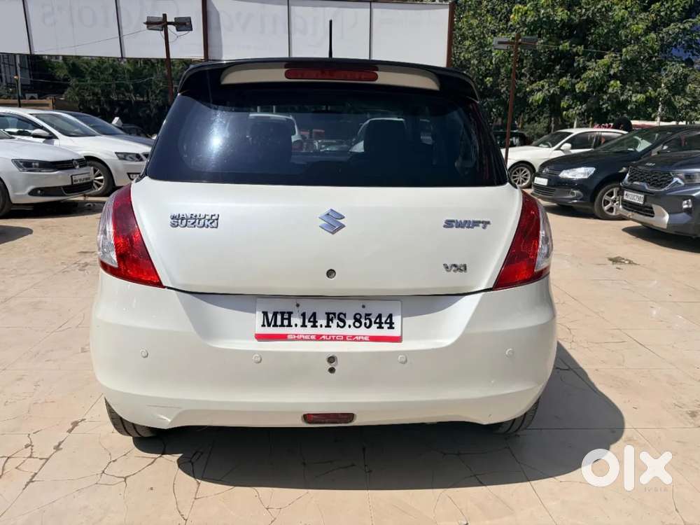 Maruti Suzuki Swift Vxi, 2016, Petrol
