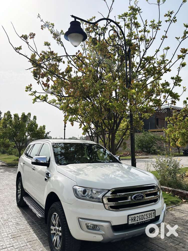 Ford Endeavour 3.2 Titanium 4x4 At, 2017, Diesel