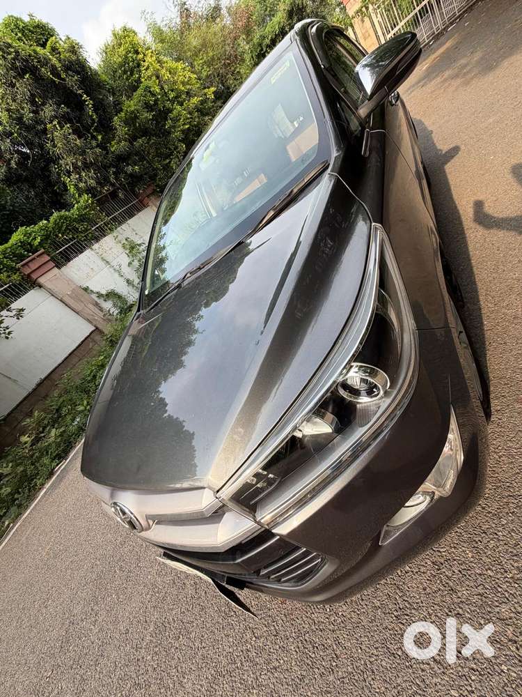 Toyota Innova Crysta 2.8 Z, 2019, Diesel