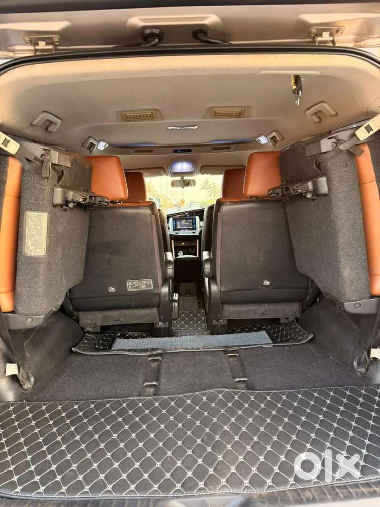 Toyota Innova Crysta 2.8 Zx At 7 Seater, 2019, Diesel