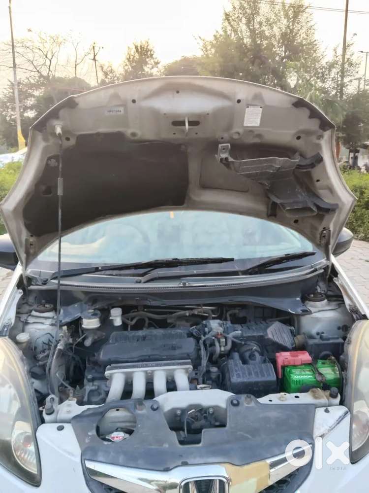 Honda Brio Petrol 2012