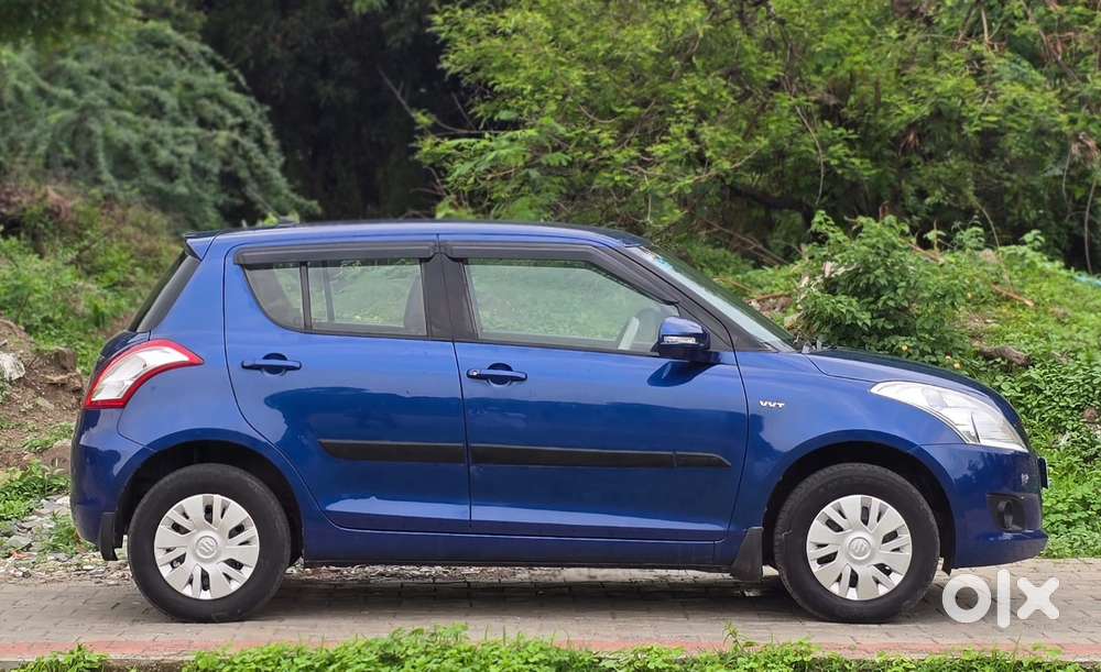Maruti Suzuki Swift 1.2 Vxi (o), 2013, Petrol
