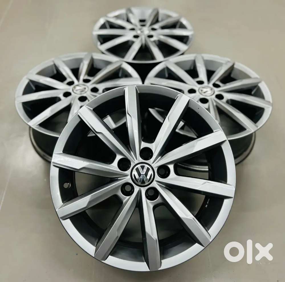 16 inch polo GT OEM alloy wheels set of four light used - Spare Parts ...