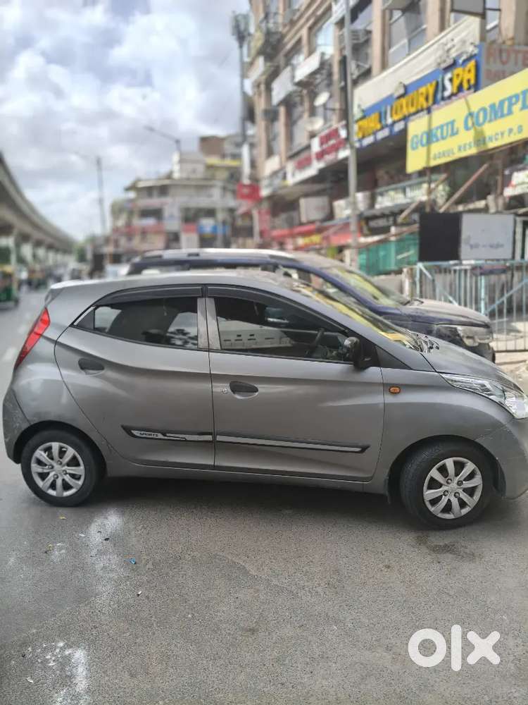 Hyundai Eon 1.0 Magna 2012