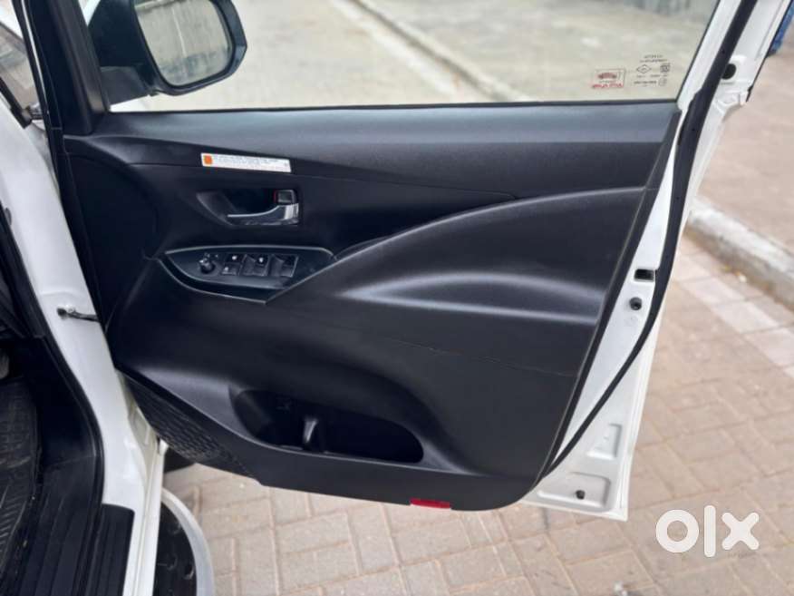 Toyota Innova Crysta 2.4 G Mt 7 Str, 2020, Diesel