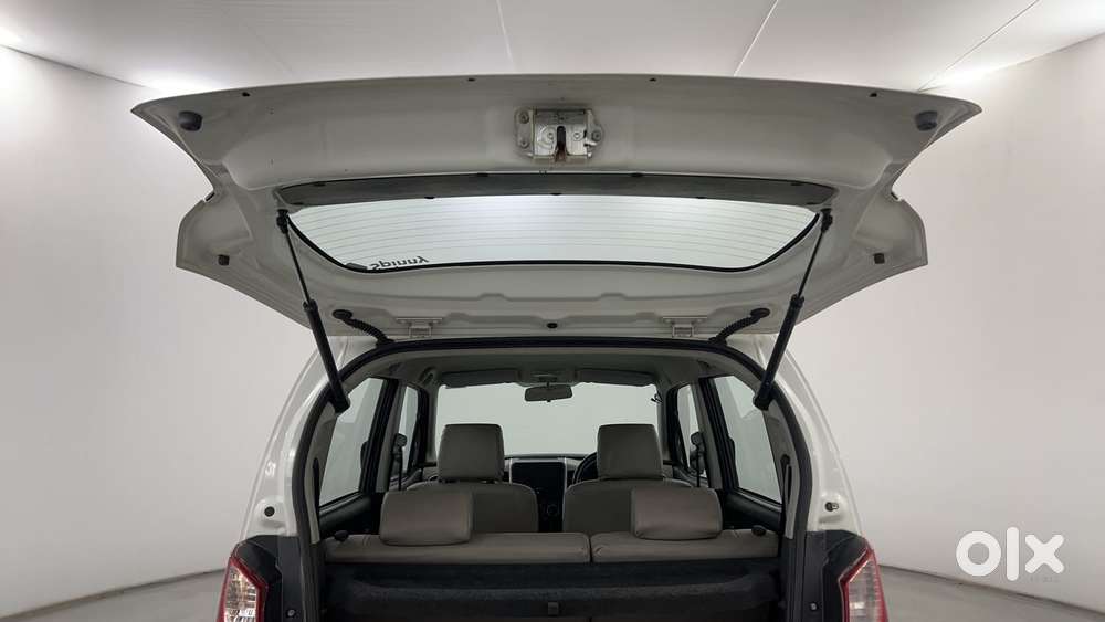 Maruti Suzuki Wagon R 1.0 Vxi Amt, 2016, Petrol