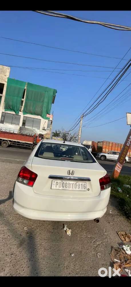 Honda City 2011 Petrol Well Maintained