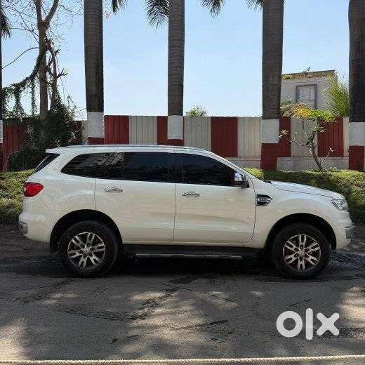 Ford Endeavour 3.2 Titanium At 4x4, 2017, Diesel