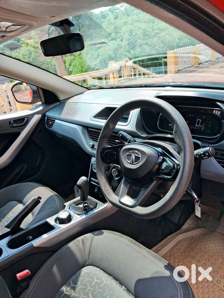 Tata Nexon 1.2 Revotron Xma Amt (s), 2022, Petrol