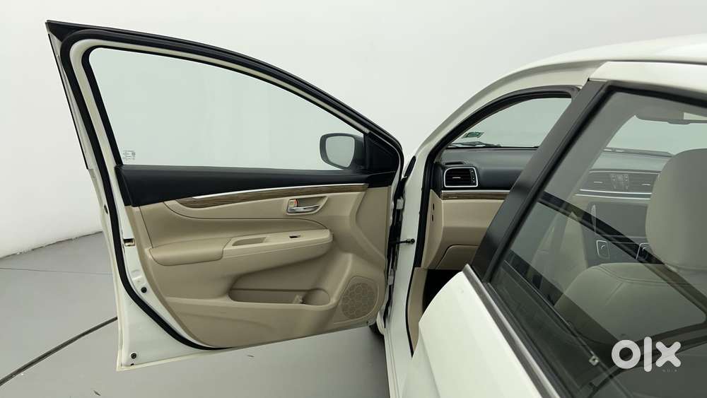 Maruti Suzuki Ciaz Alpha 1.5 At, 2023, Petrol