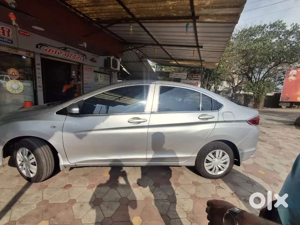 Honda City 2017 Cng & Hybrids 145000 Km Driven