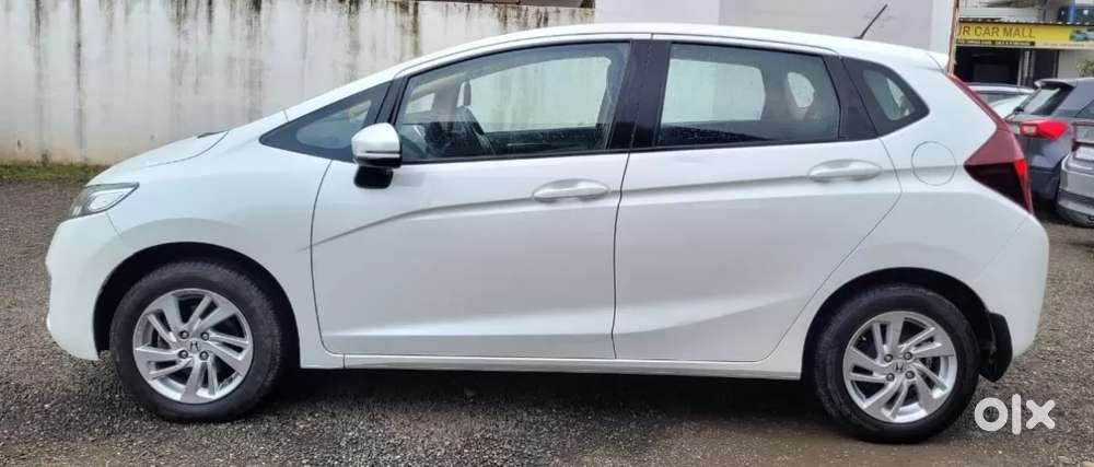 Honda Jazz V Cvt, 2018, Petrol