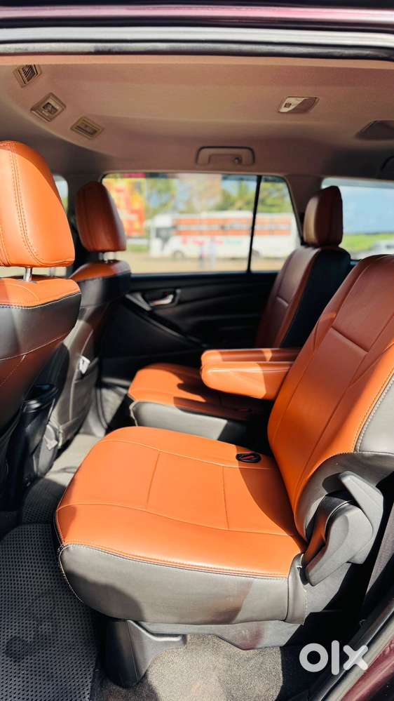 Toyota Innova Crysta 2.8 Gx At, 2017, Diesel