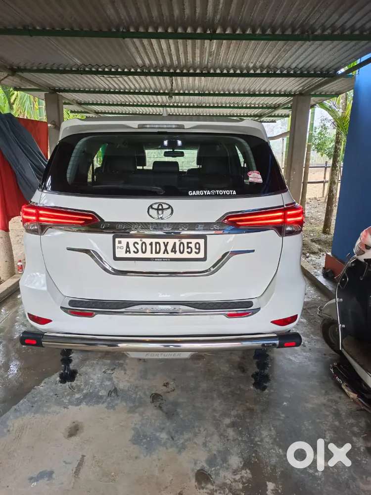 Fortuner 4×2 Manual 2018 December Model Good Condition