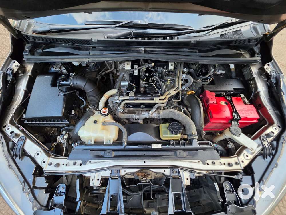 Toyota Innova Crysta 2.4 G Mt, 2016, Diesel