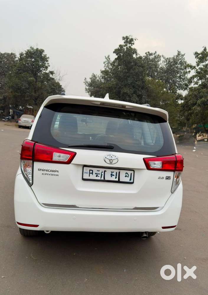 Toyota Innova Crysta 2.8z Automatic, 2019, Diesel