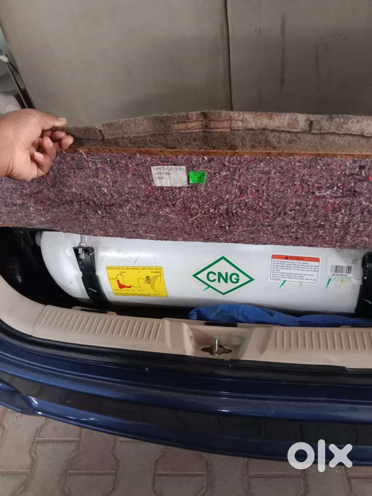 Maruti Suzuki Ertiga 2022-2023 Vxi Cng, 2022, Cng & Hybrids