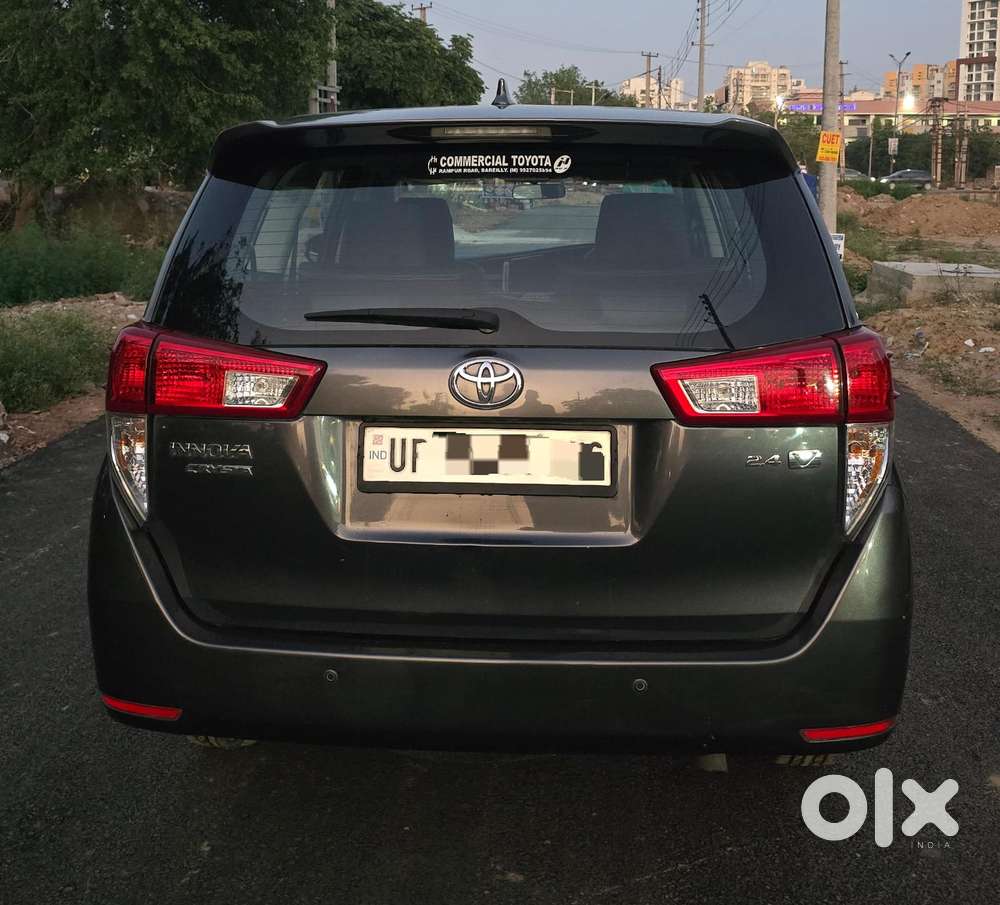 Toyota Innova Crysta 2.4 V, 2016, Diesel