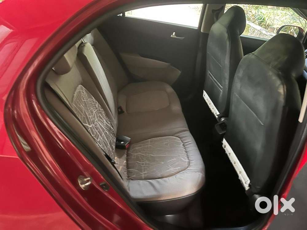 Hyundai Xcent Petrol 2015
