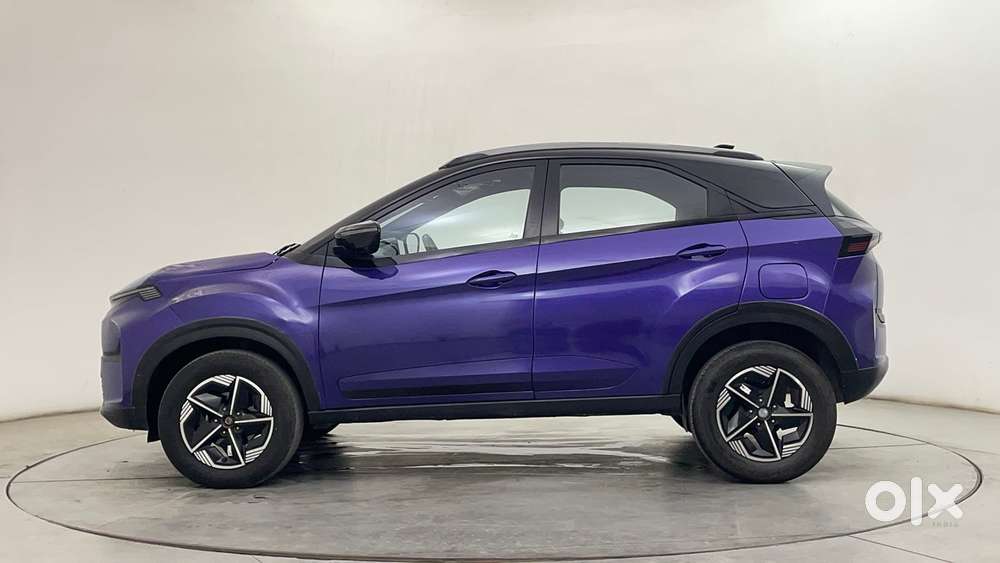 Tata Nexon Fearless Plus S Purple 1.2 Revotron Petrol 7dca Dual Tone..