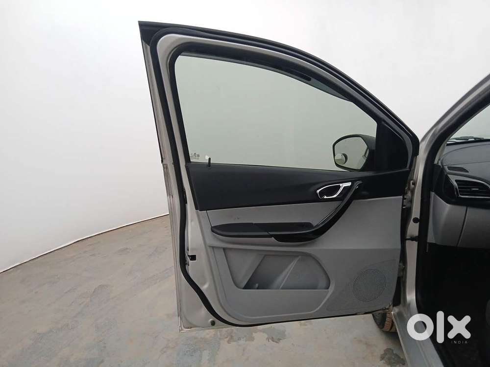 Tata Tiago Xza Plus, 2020, Petrol