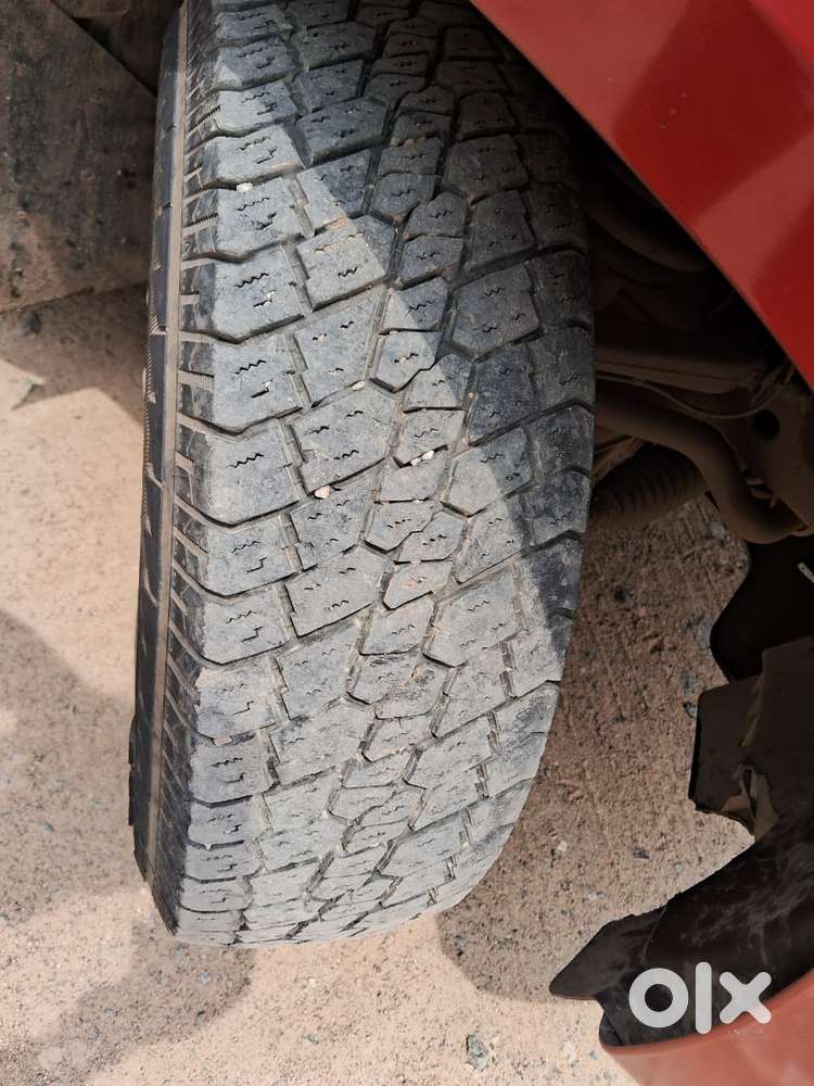 Mahindra Tuv 300 Mhawk100 T8, 2015, Diesel